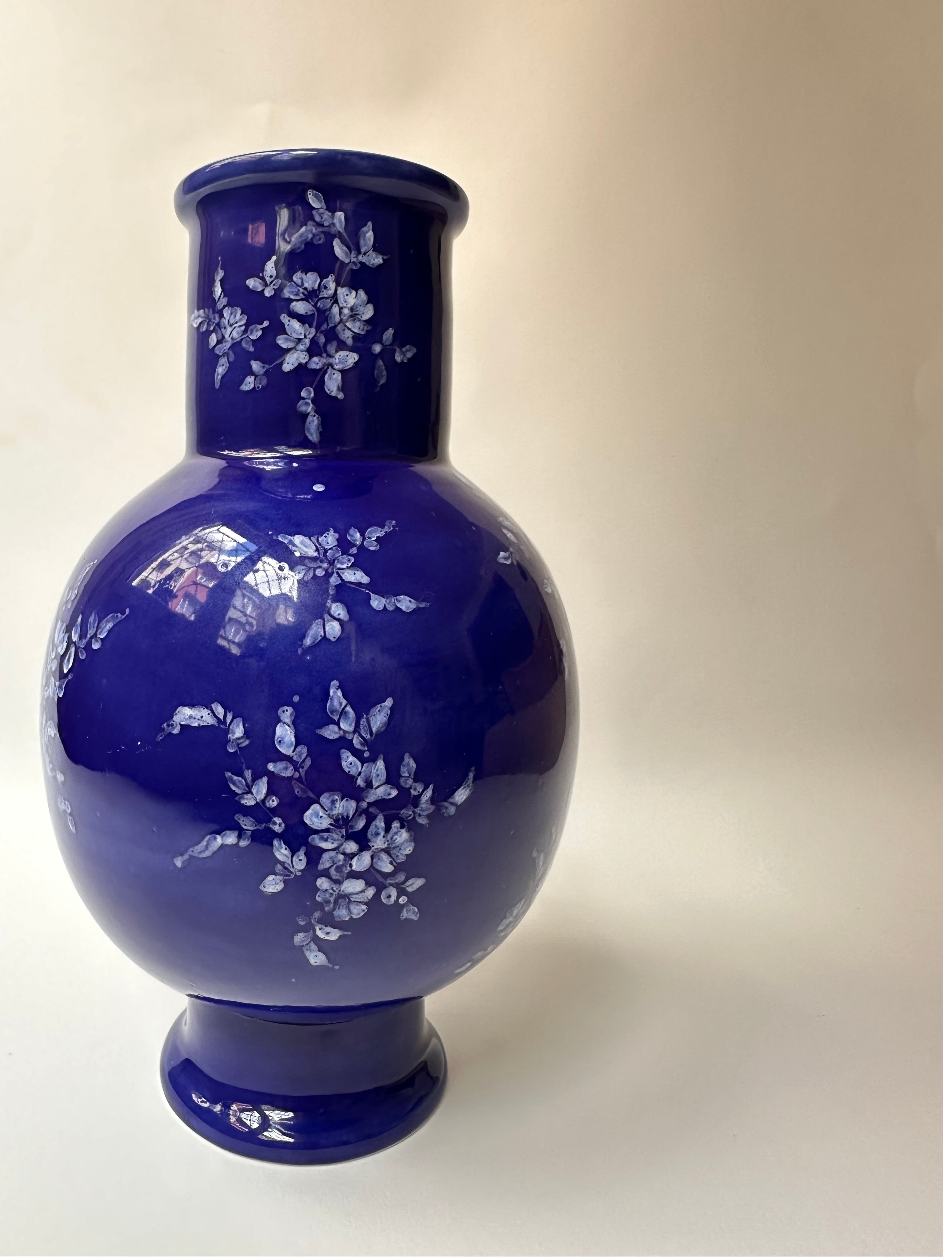 Vase Violet