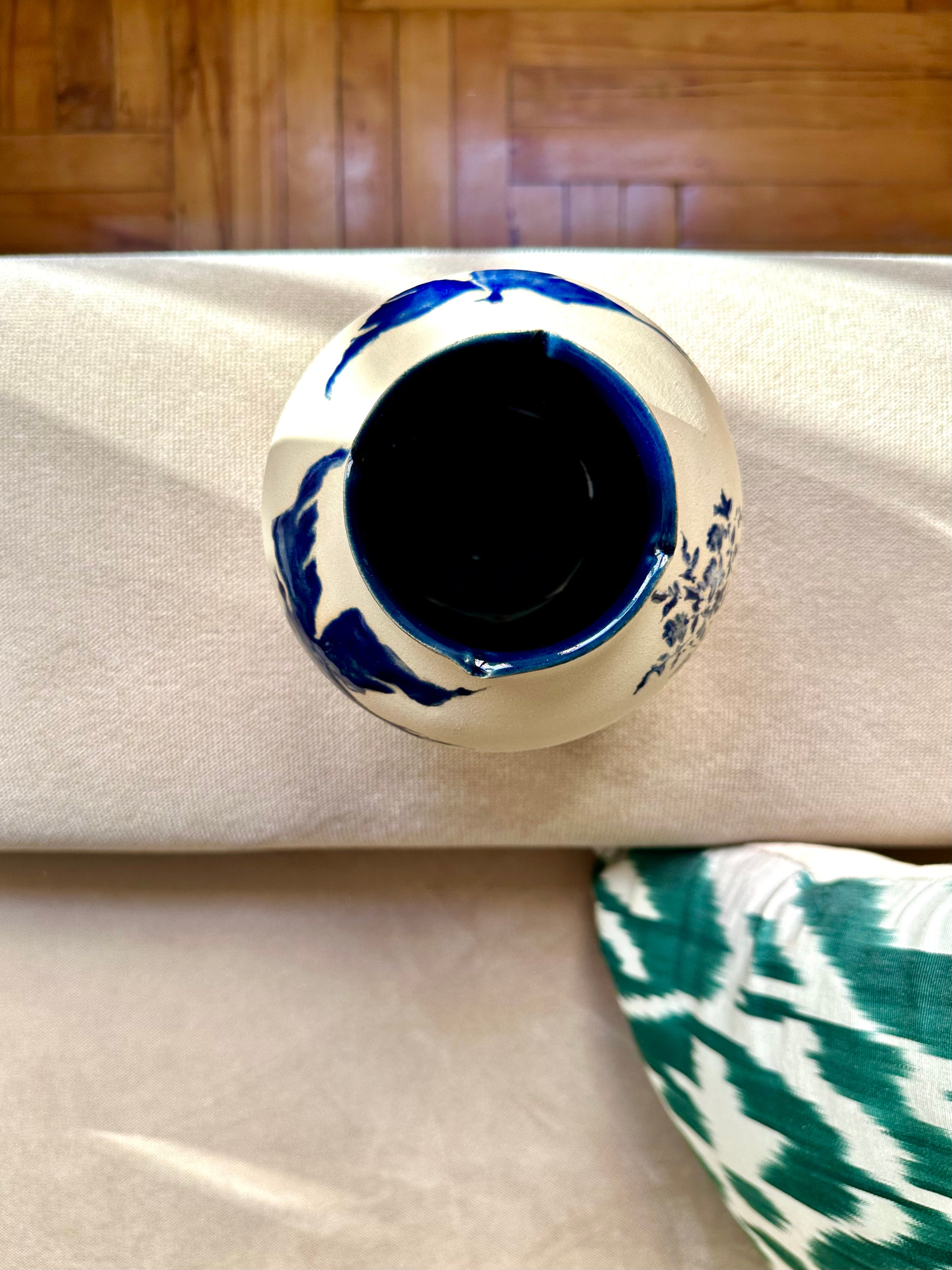 ISTANBUL w/ BLUE BIRDS